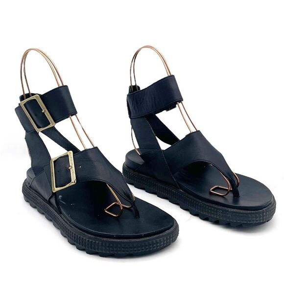 Sorel Roaming T-Strap Buckle Sandals Size 5.5 Black Leather Strappy Rugged Sole - Picture 16 of 16